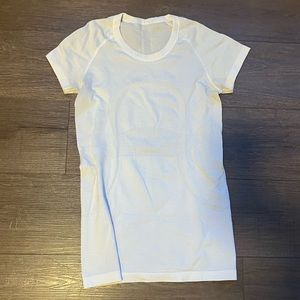 Lululemon Swiftly Tech Short Sleeve Top - White